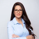 עורכת דין נדל"ן בראשון לציון מירית עטיה מעניקה ייצוג משפטי מקצועי